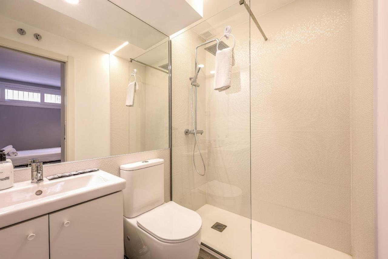 Apartamentos Reformados En Arturo Soria Madrid Exterior foto